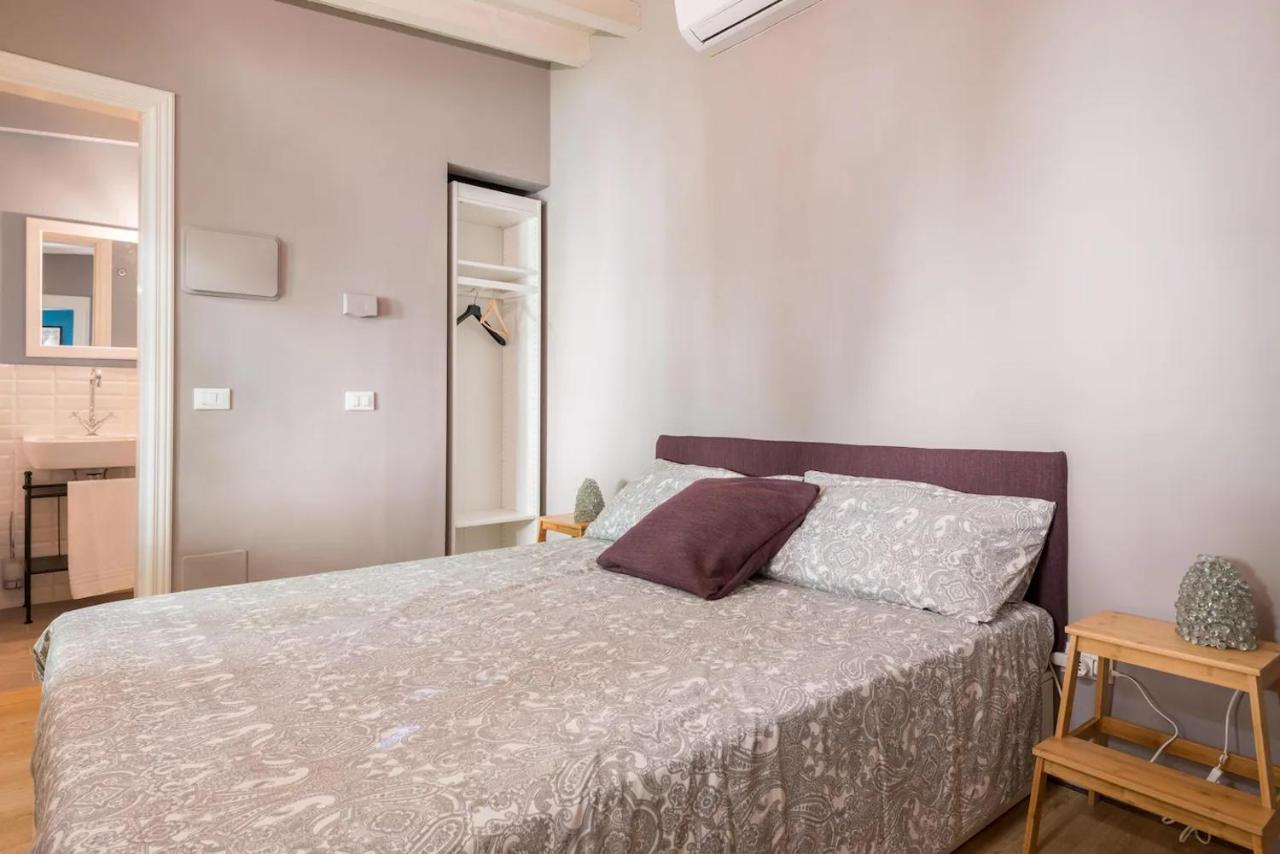 Boutique Apartment With Private Rooms And Garden Oasis Флоренция Экстерьер фото