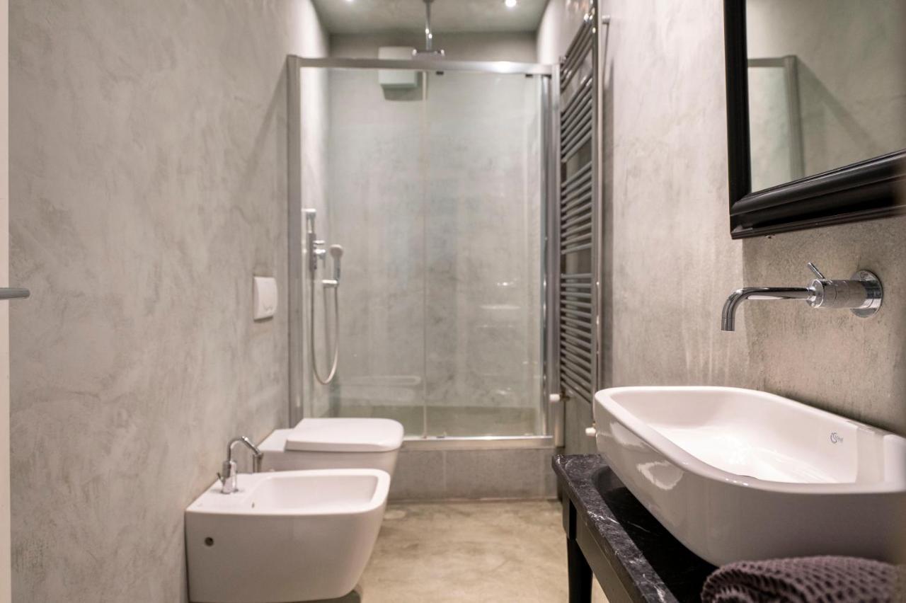Boutique Apartment With Private Rooms And Garden Oasis Флоренция Экстерьер фото