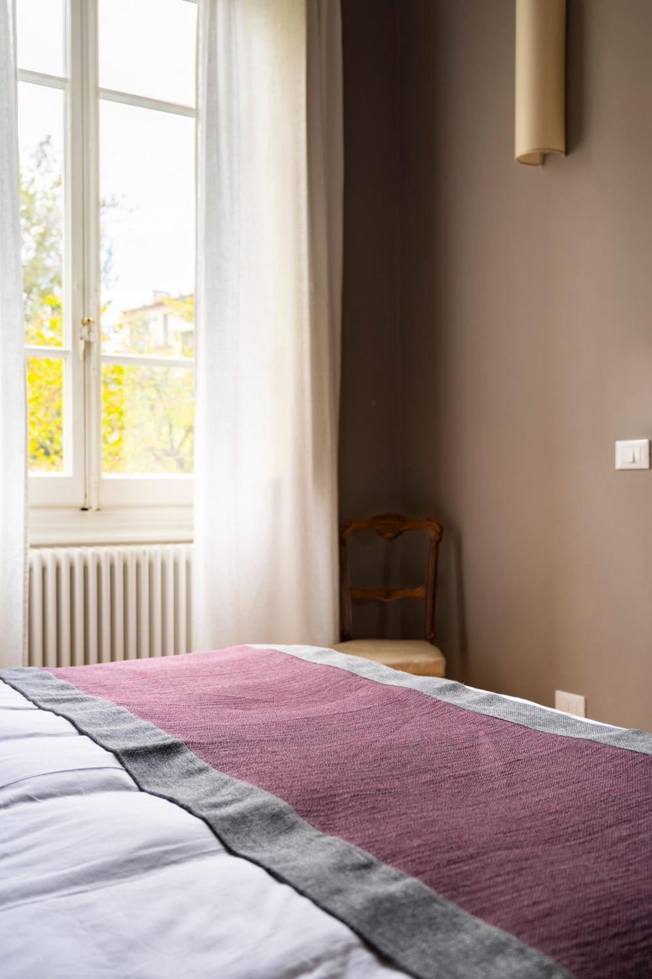 Boutique Apartment With Private Rooms And Garden Oasis Флоренция Экстерьер фото